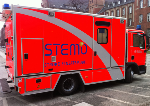 Ambulância STEMO usada no estudo alemão, em Berlim.
